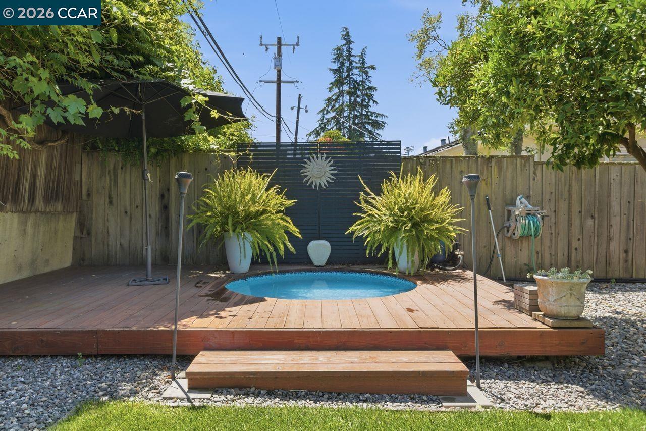 Property photo 37