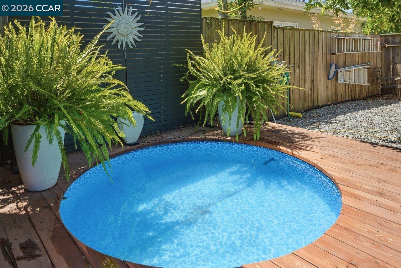 Property photo 38