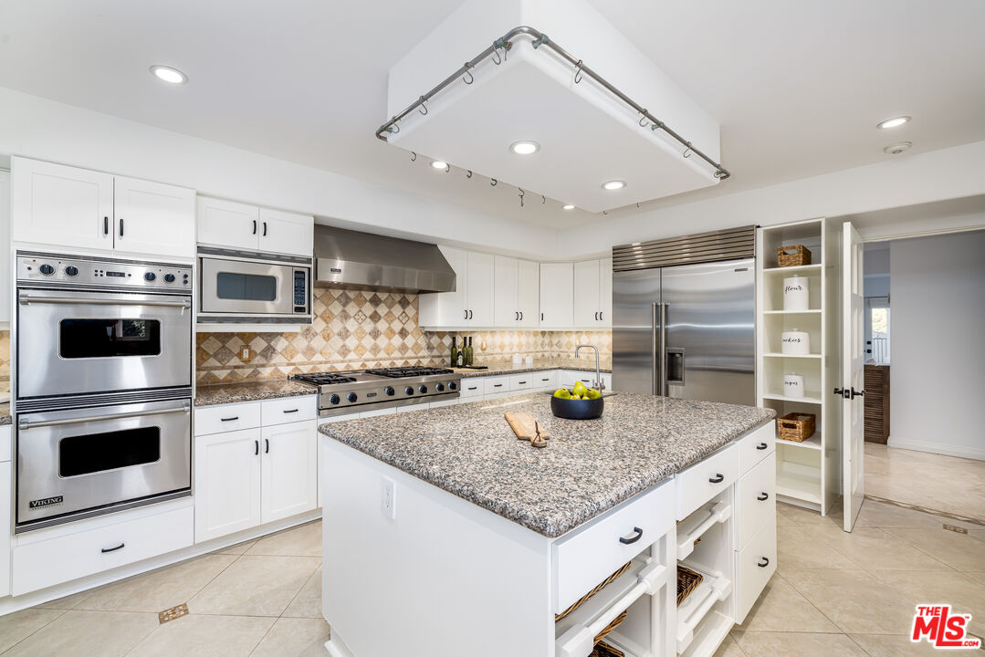 Property photo 22