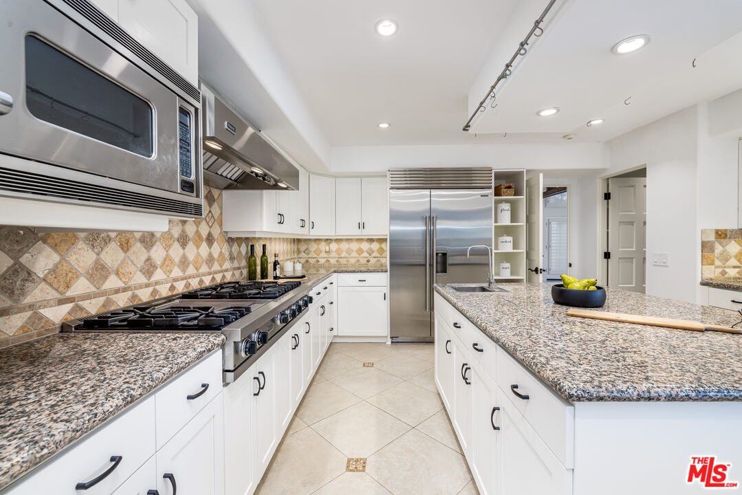 Property photo 25