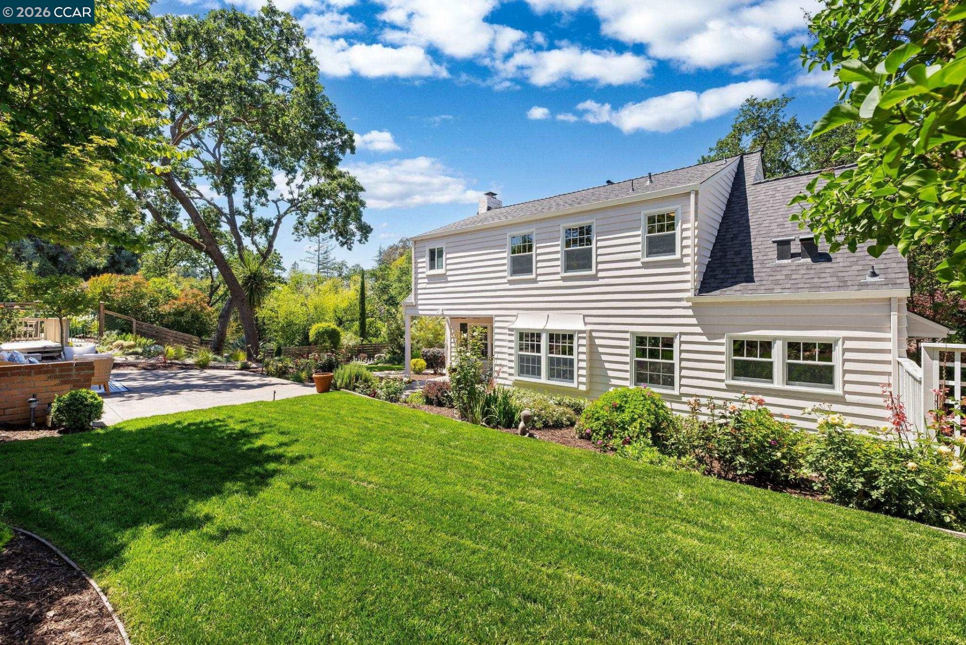 Property photo 35