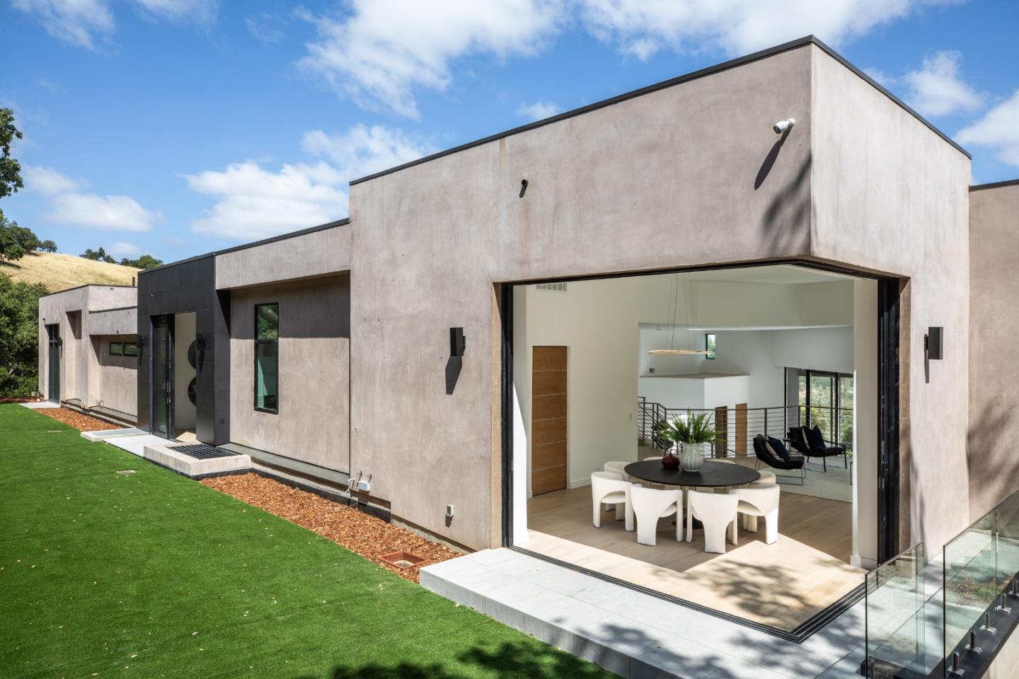 Property photo 44