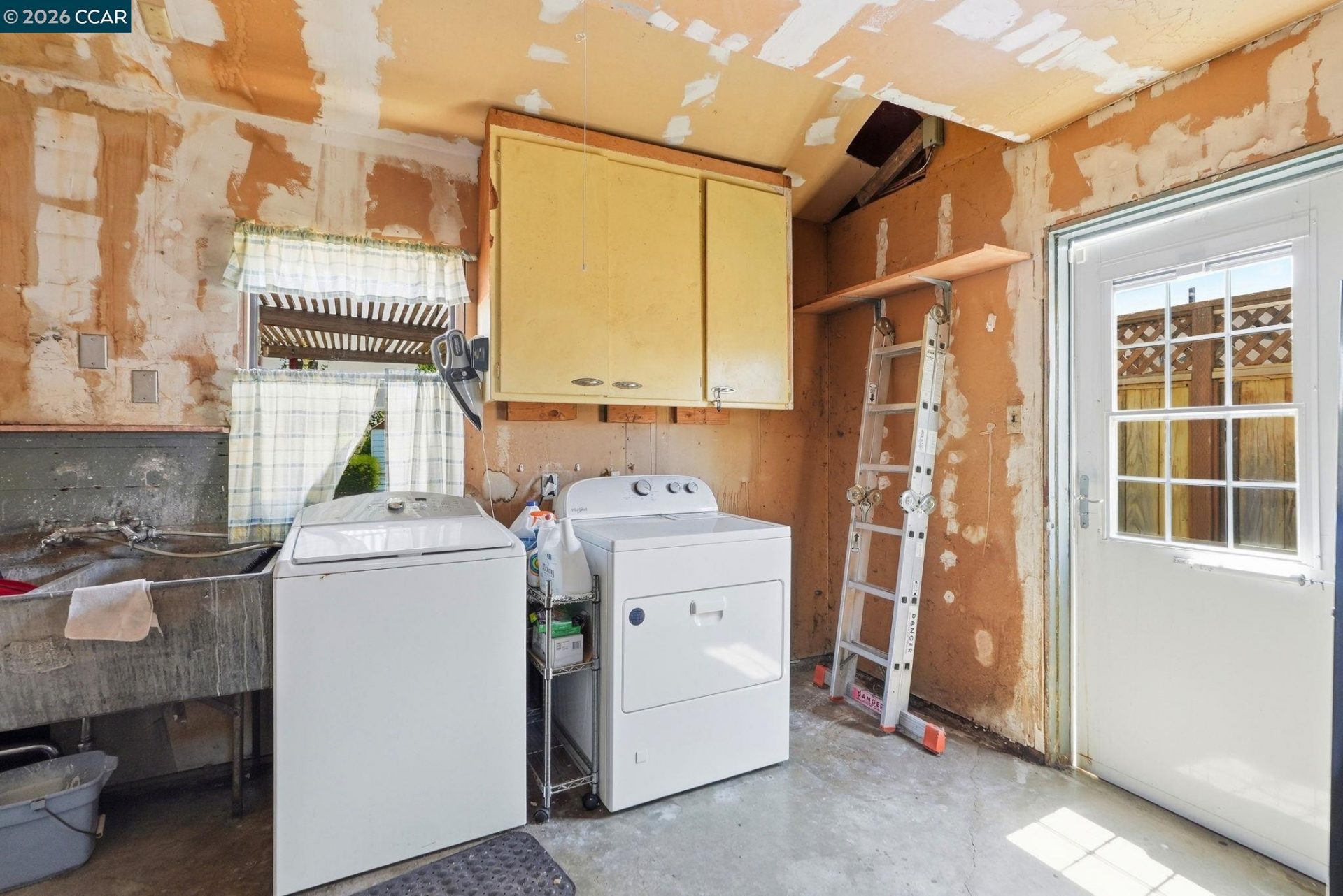 Property photo 33