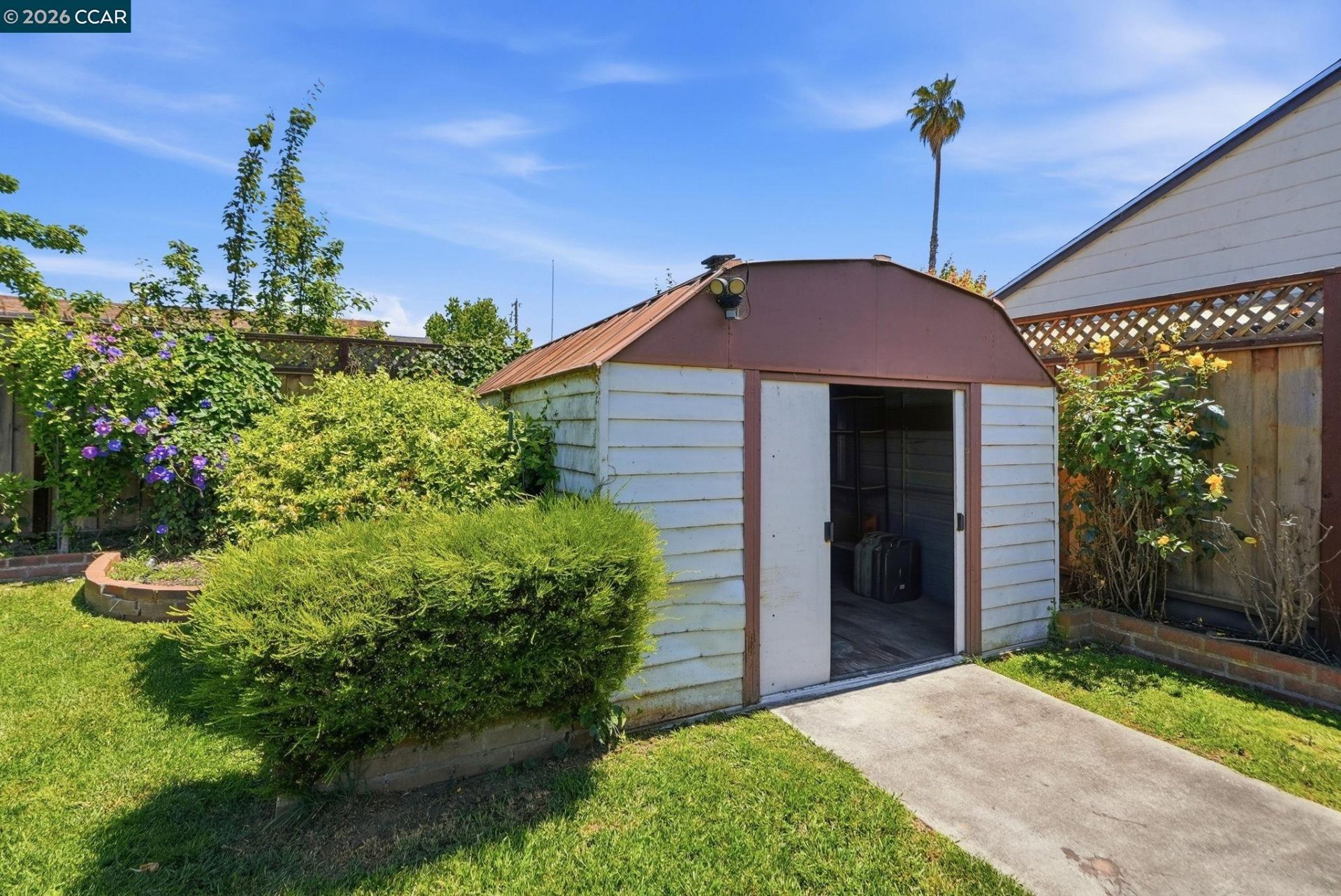 Property photo 40