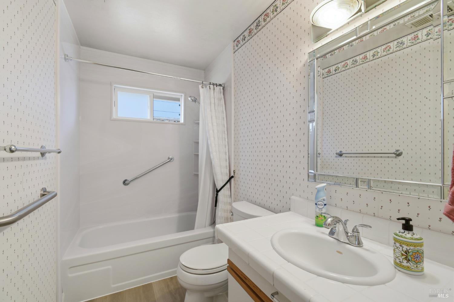 Property photo 36