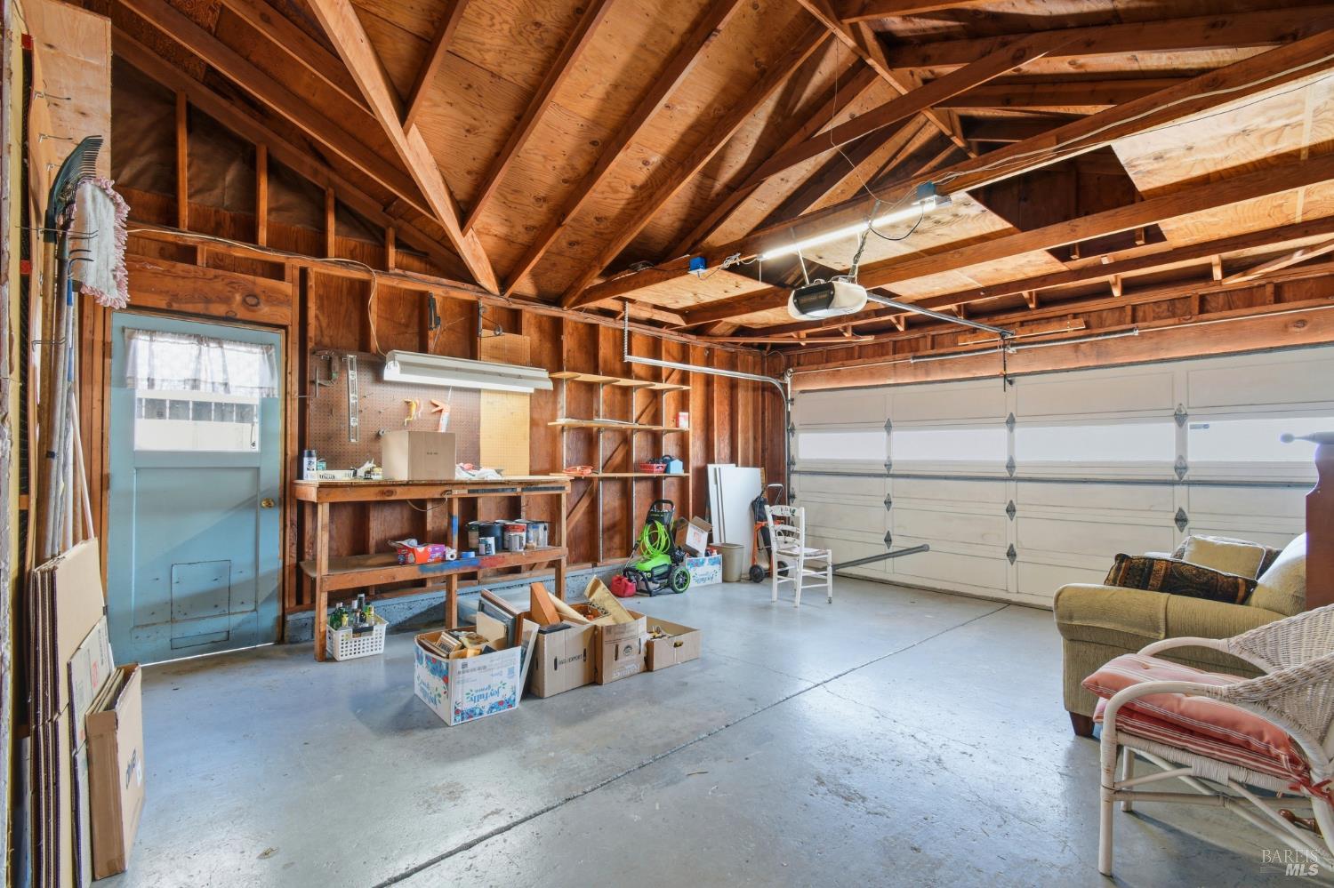 Property photo 38