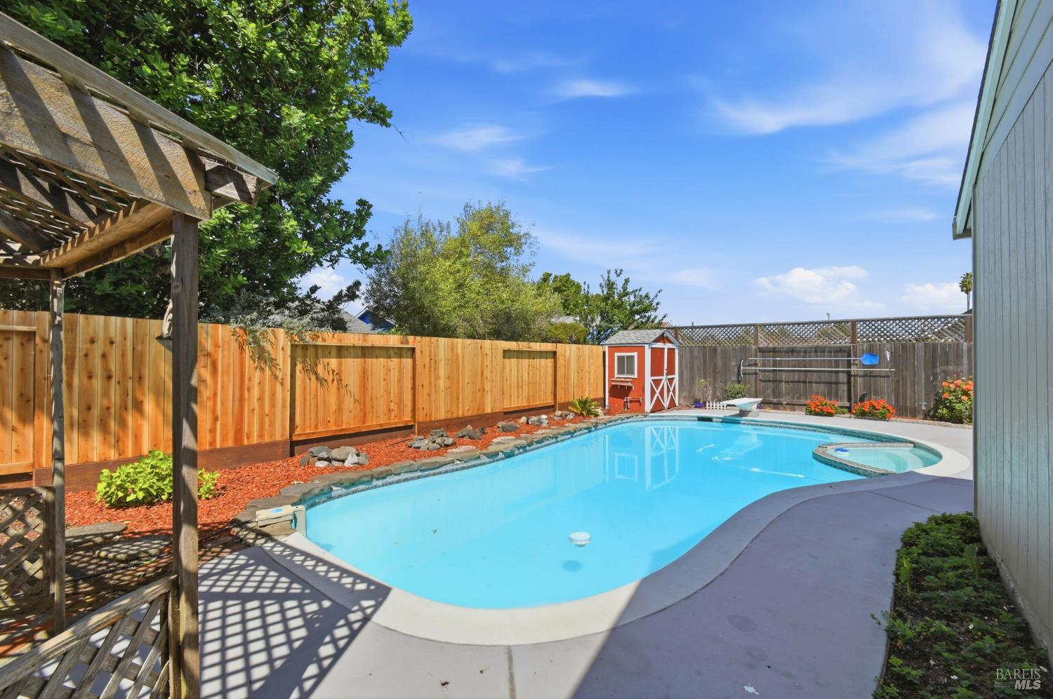 Property photo 44