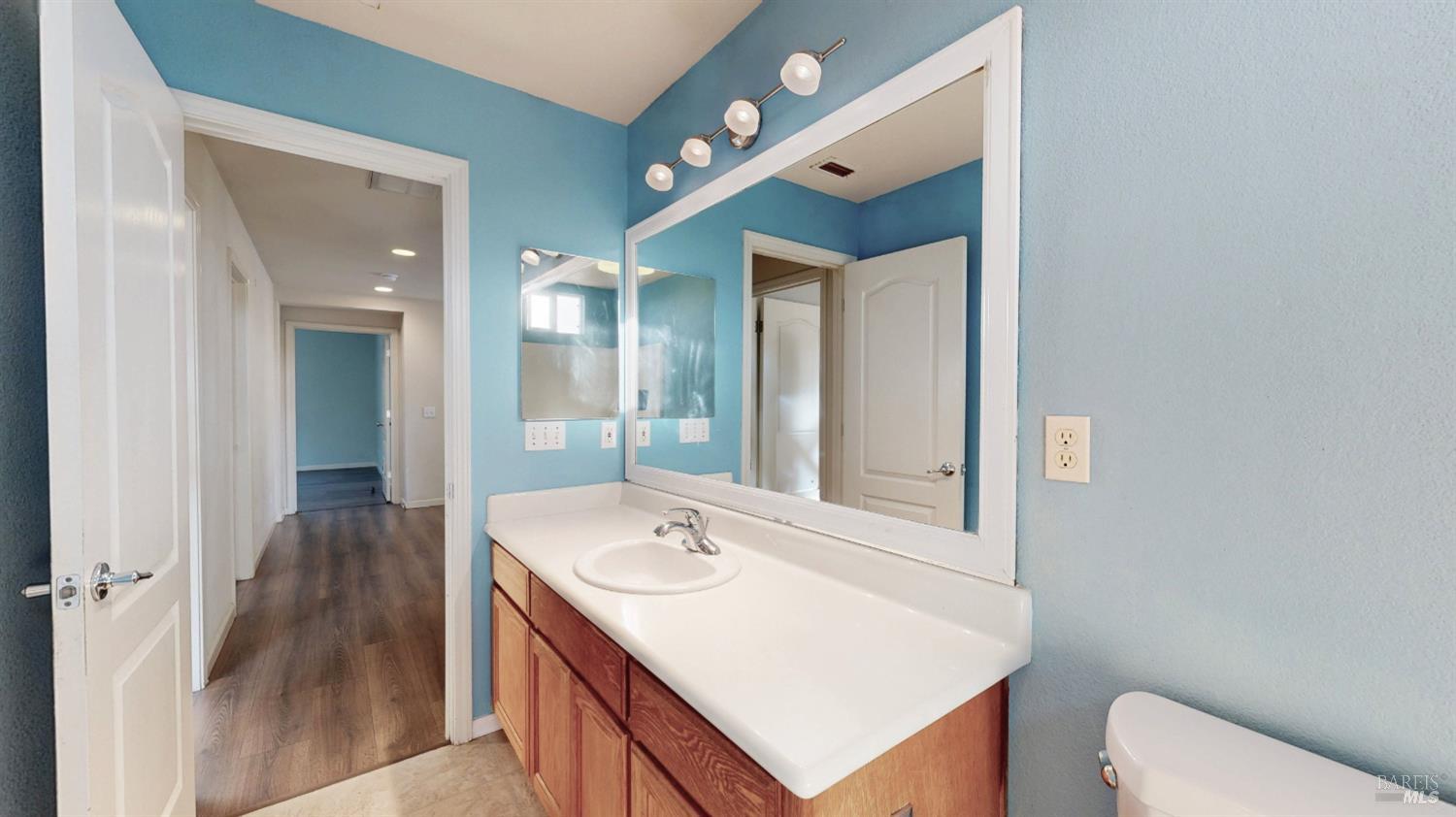Property photo 47