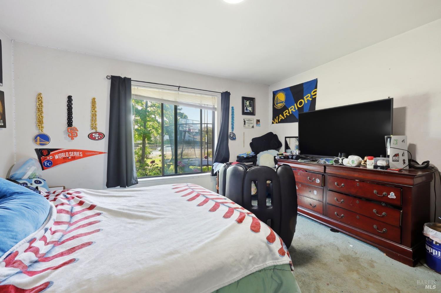 Property photo 35