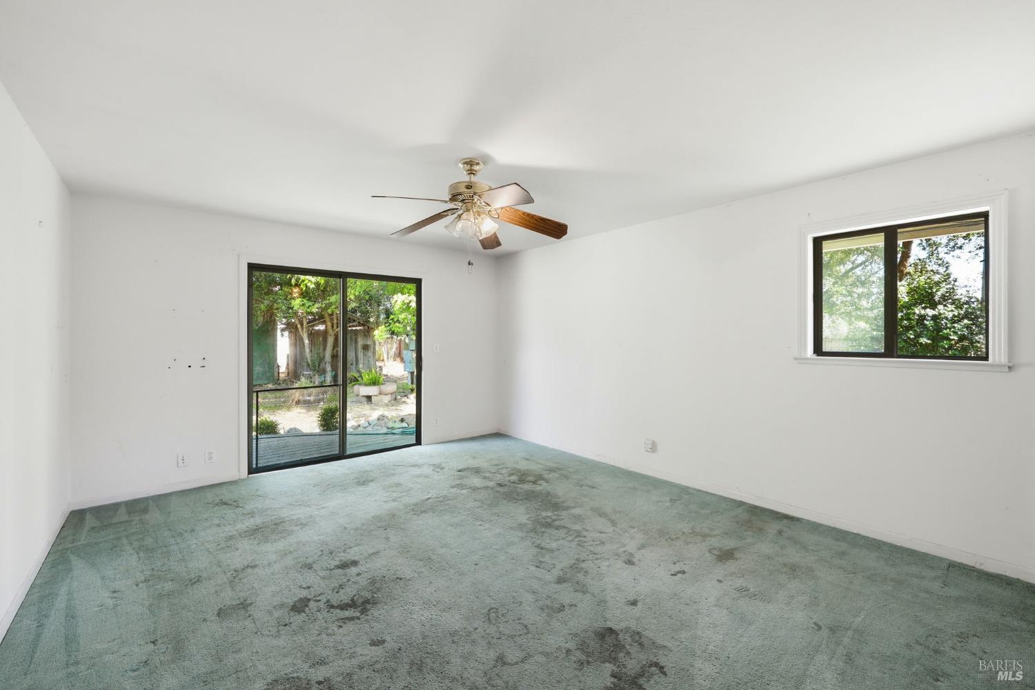 Property photo 36