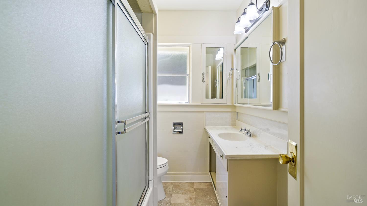 Property photo 28