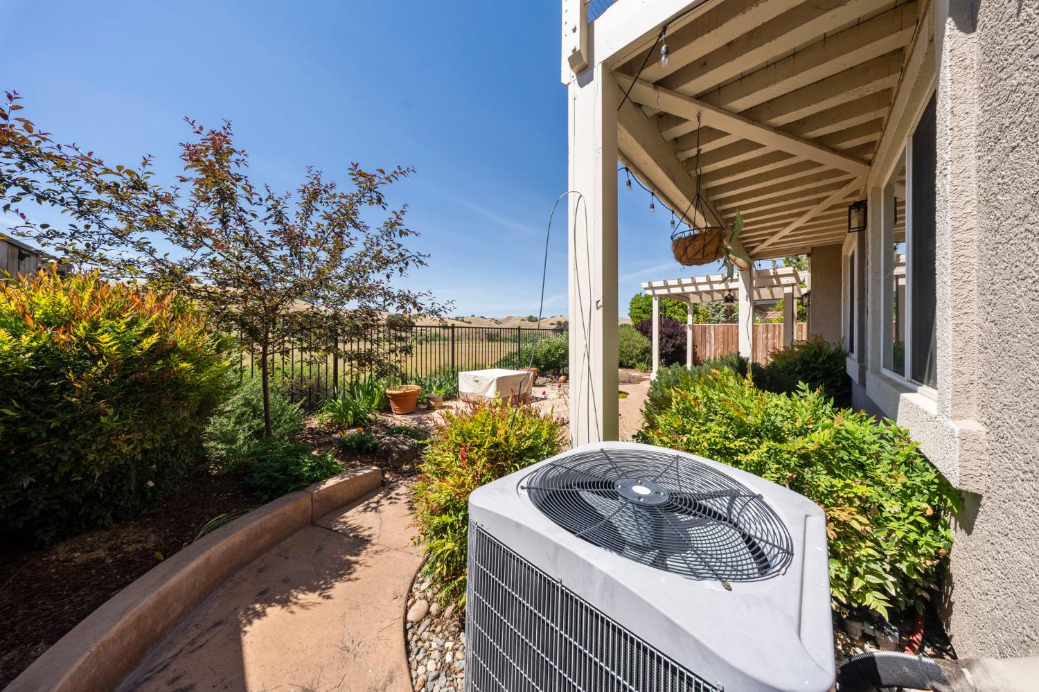 Property photo 44