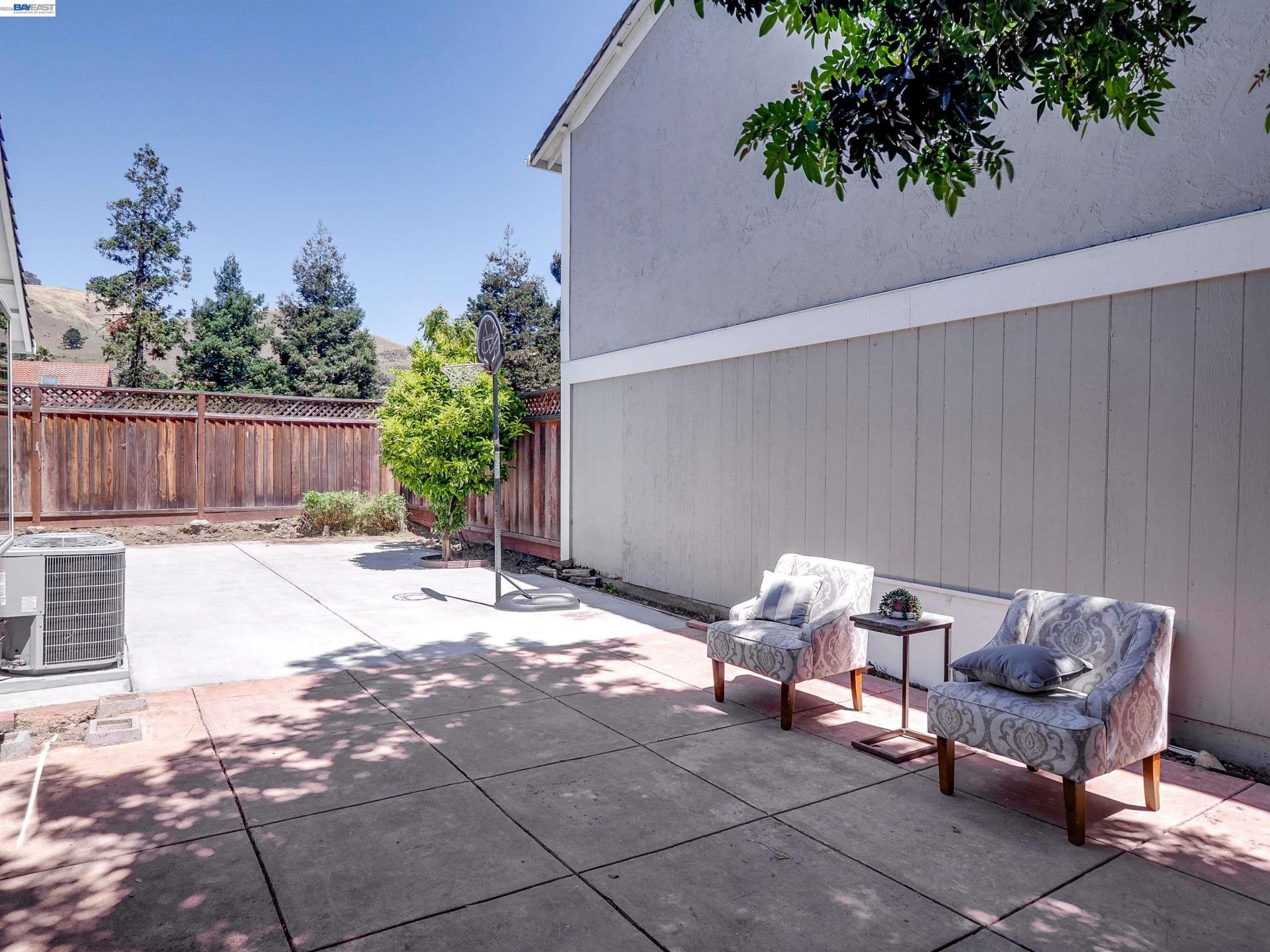 Property photo 25