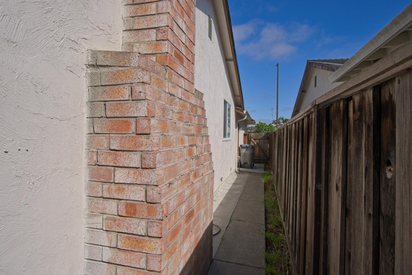 Property photo 37