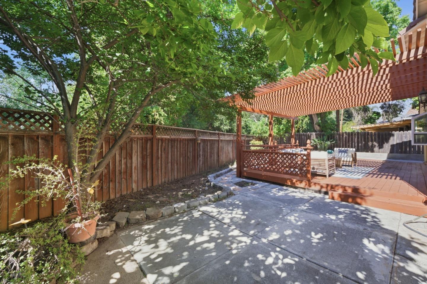 Property photo 46