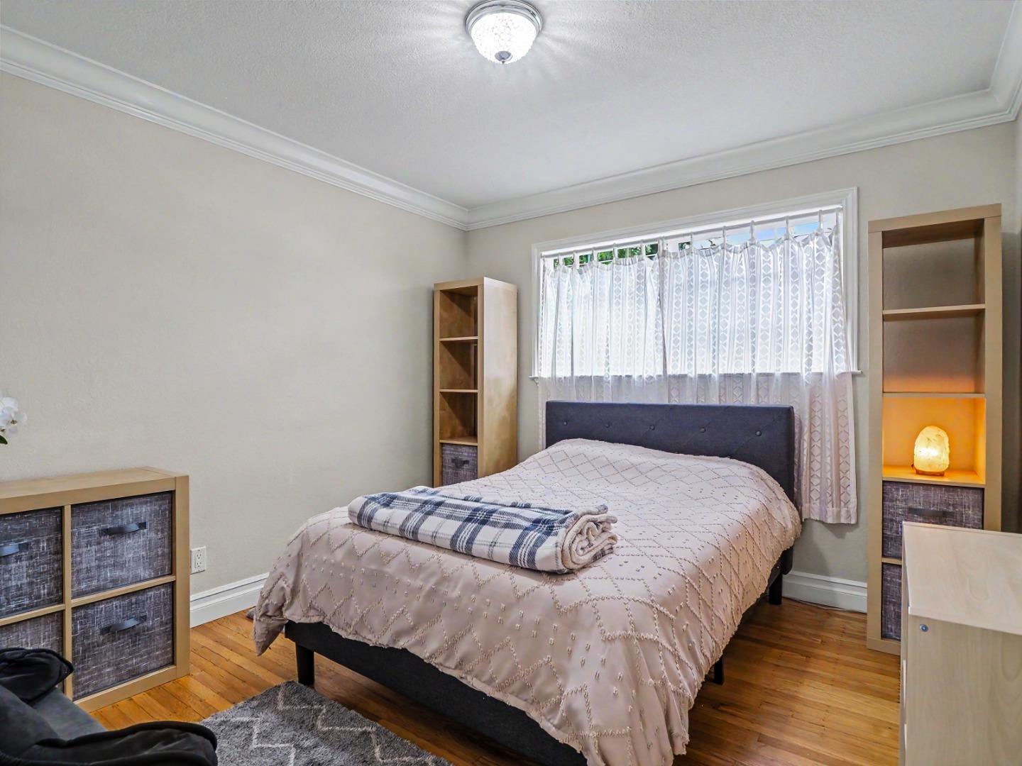 Property photo 28