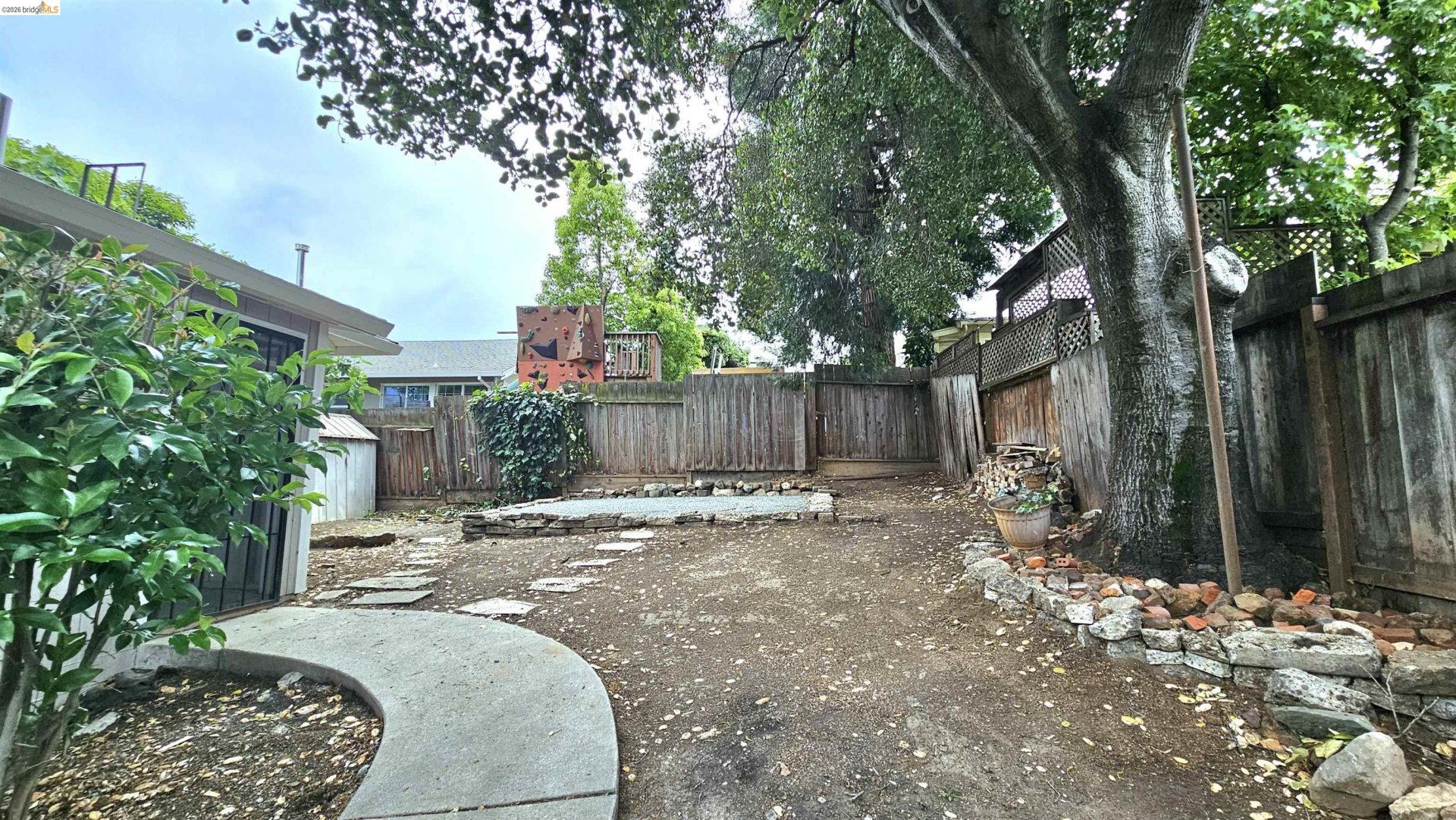 Property photo 37