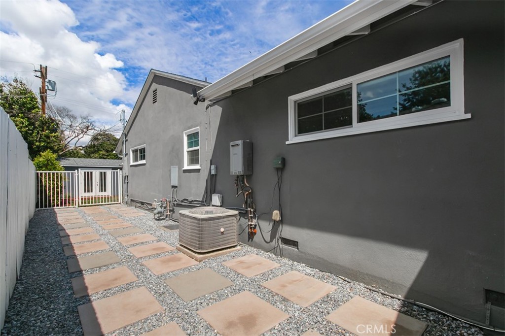 Property photo 38