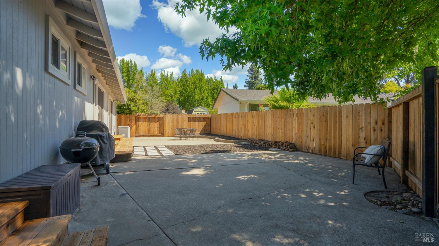 Property photo 33