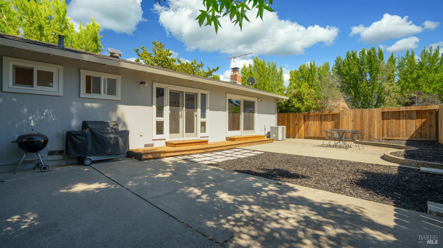 Property photo 34
