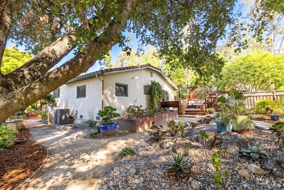 Property photo 31