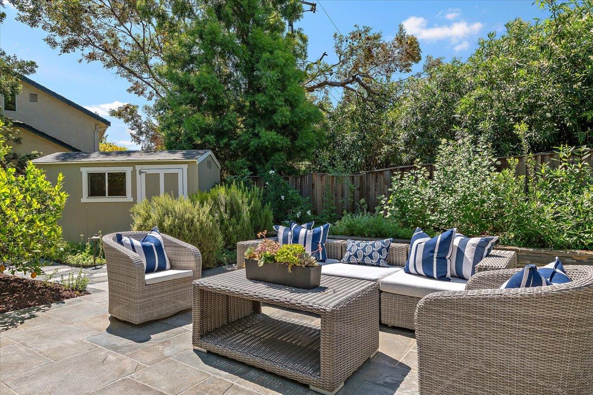 Property photo 33