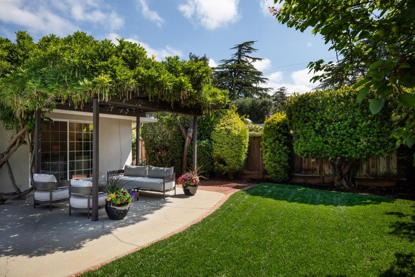 Property photo 28