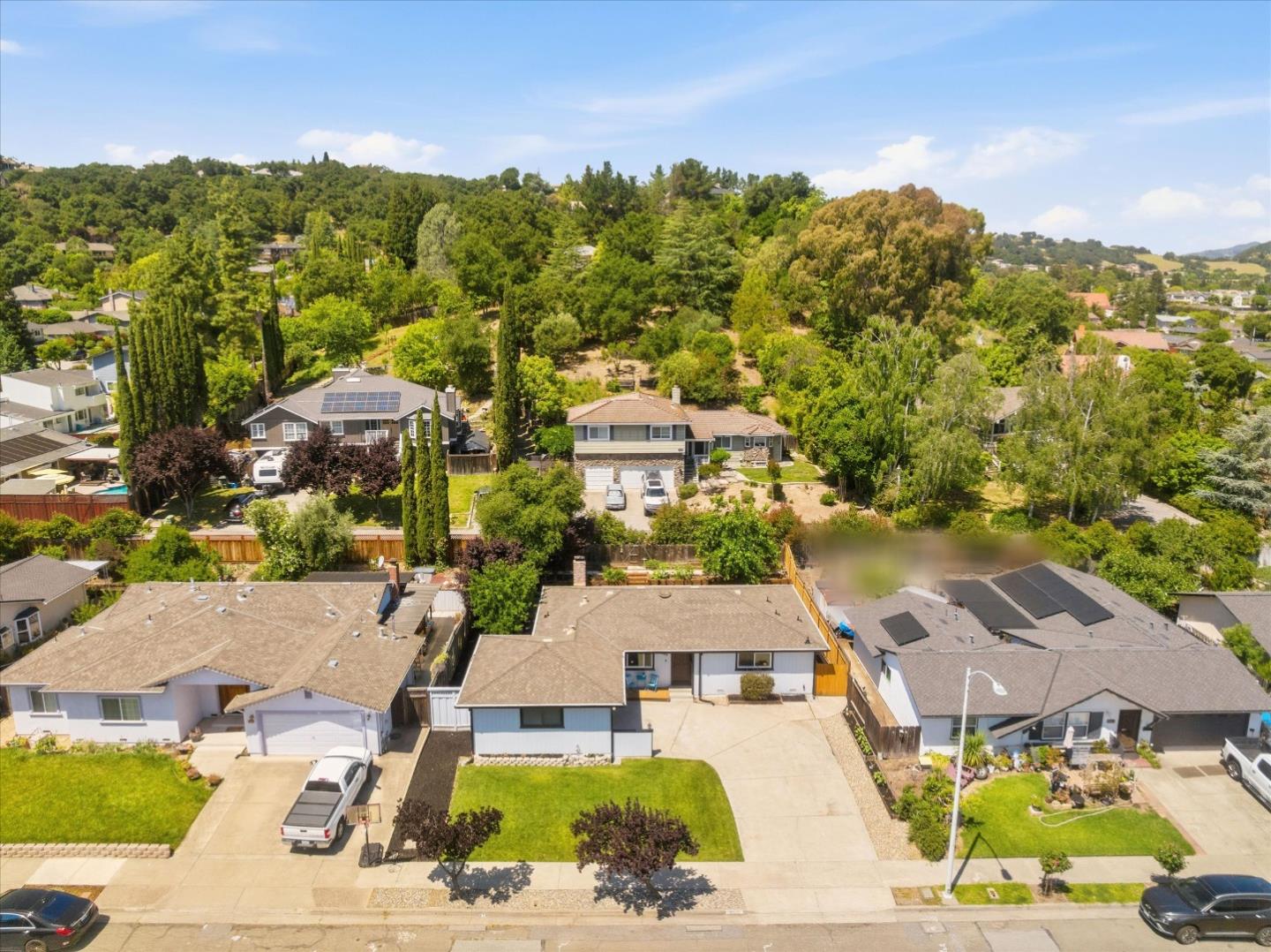 Property photo 37