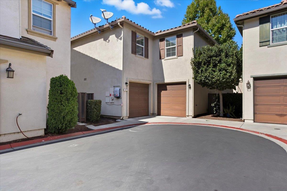 Property photo 32