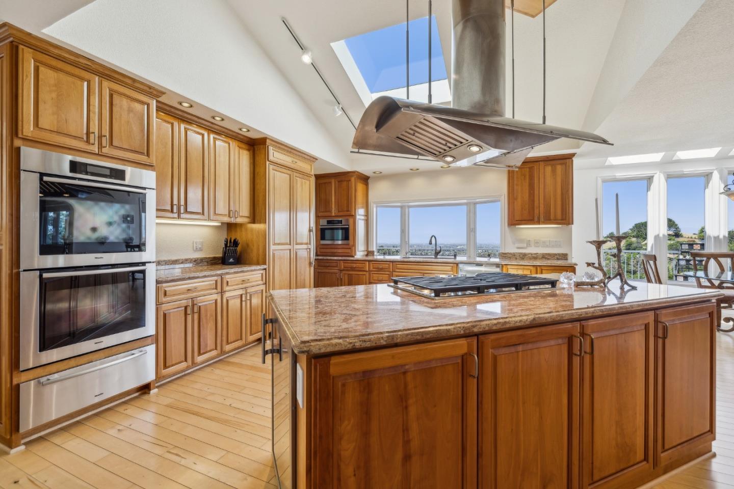 Property photo 33