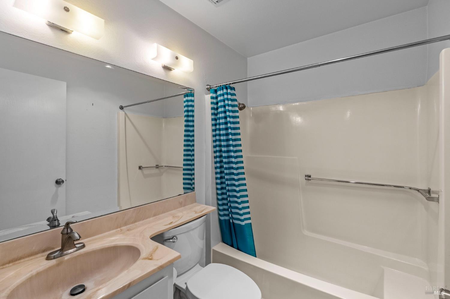 Property photo 31