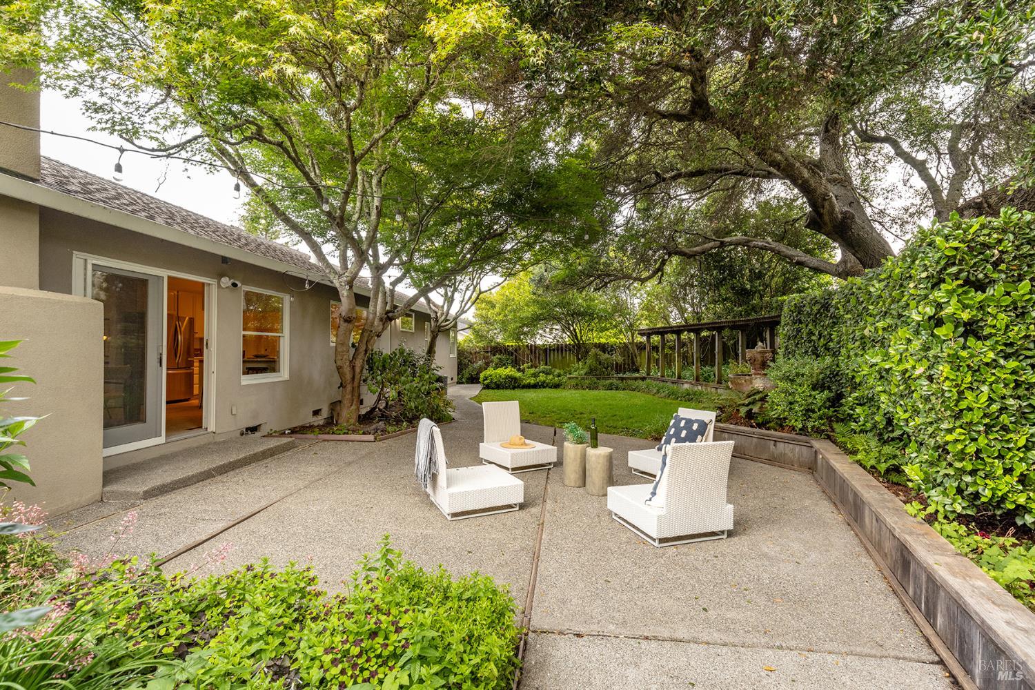Property photo 32