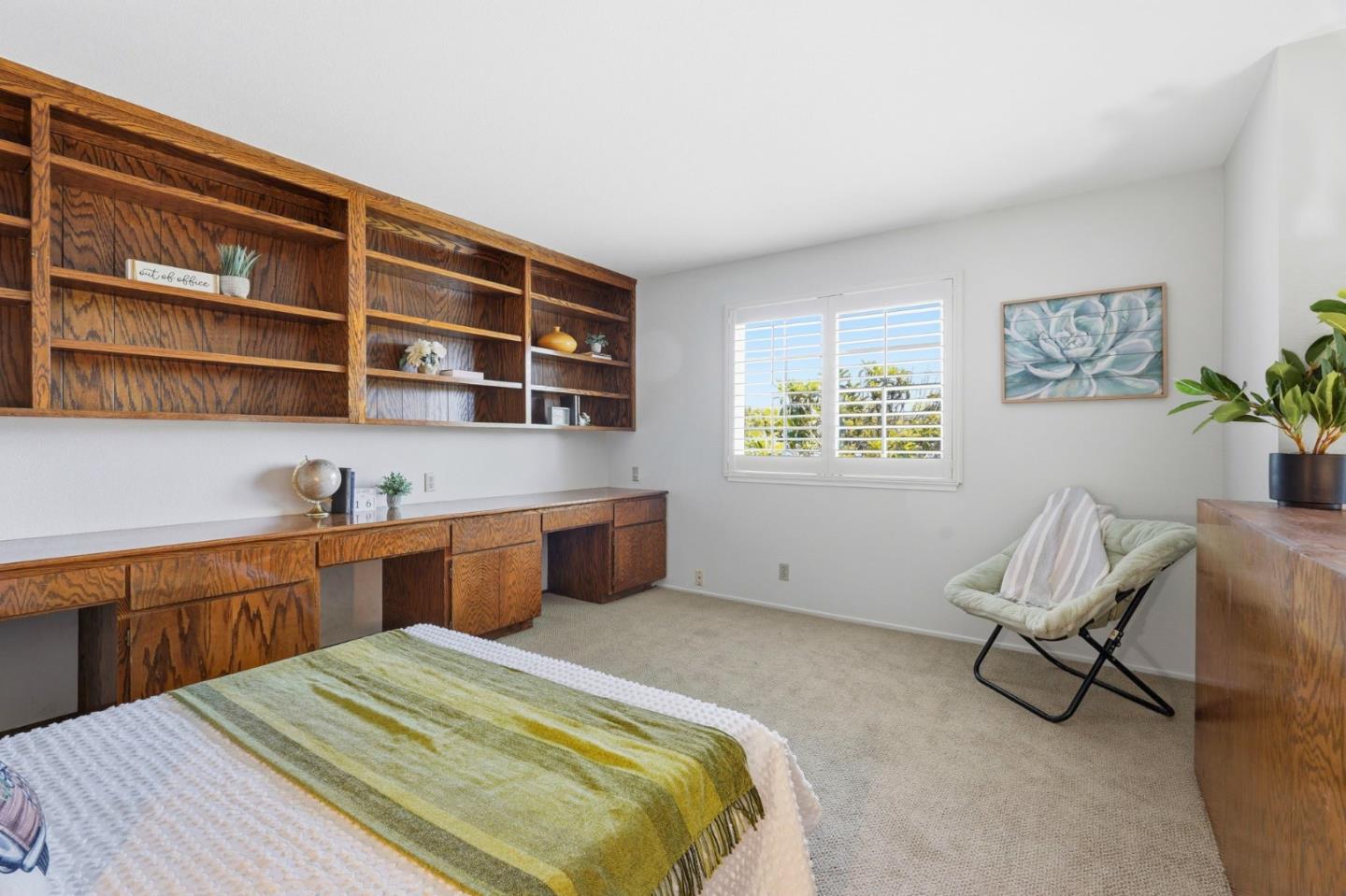 Property photo 35