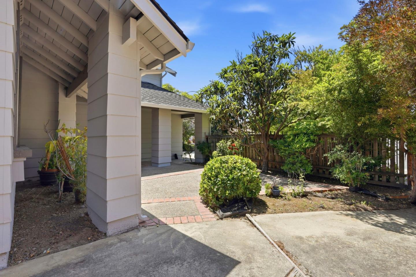 Property photo 50