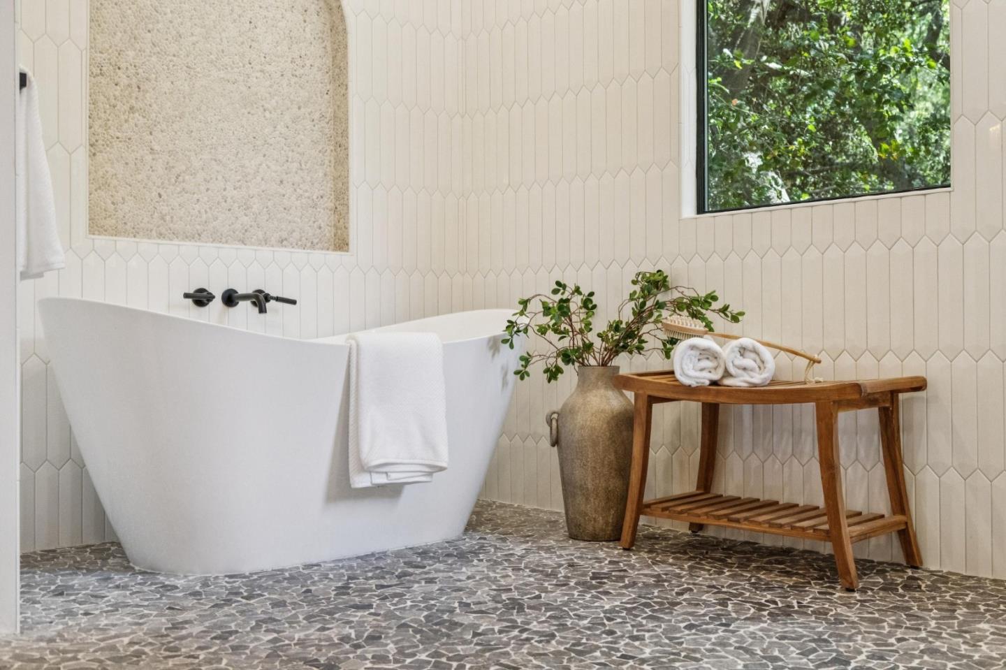 Property photo 48