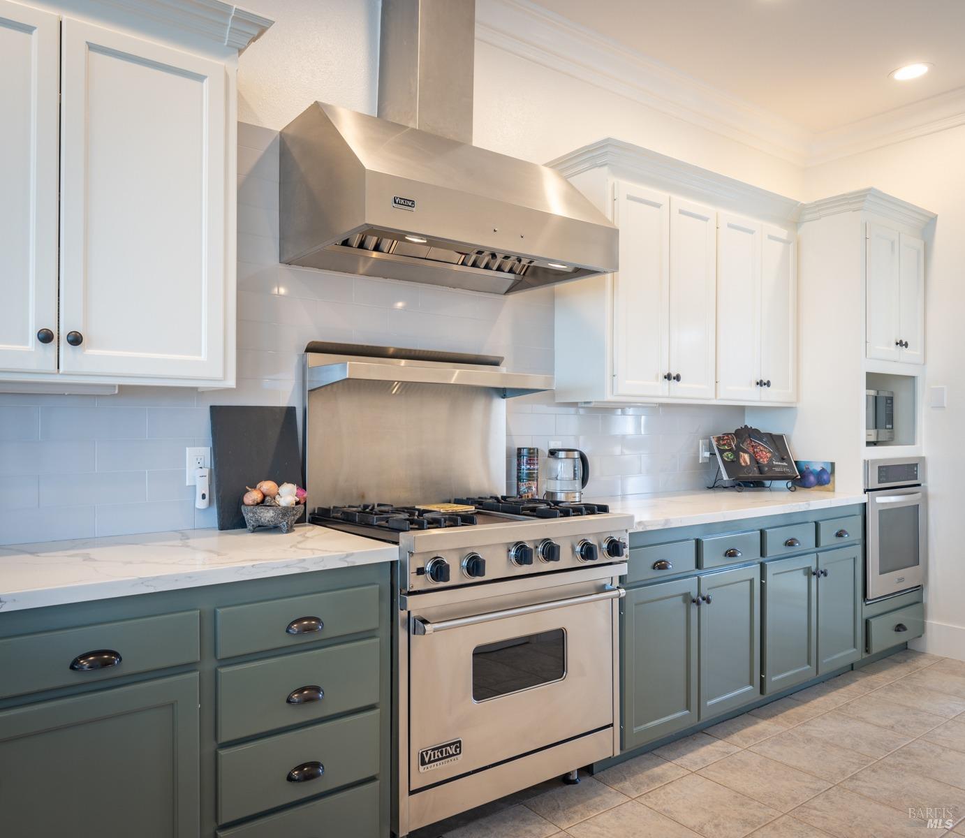 Property photo 32