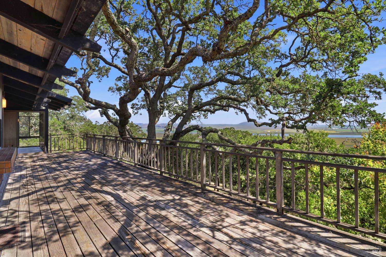 Property photo 35