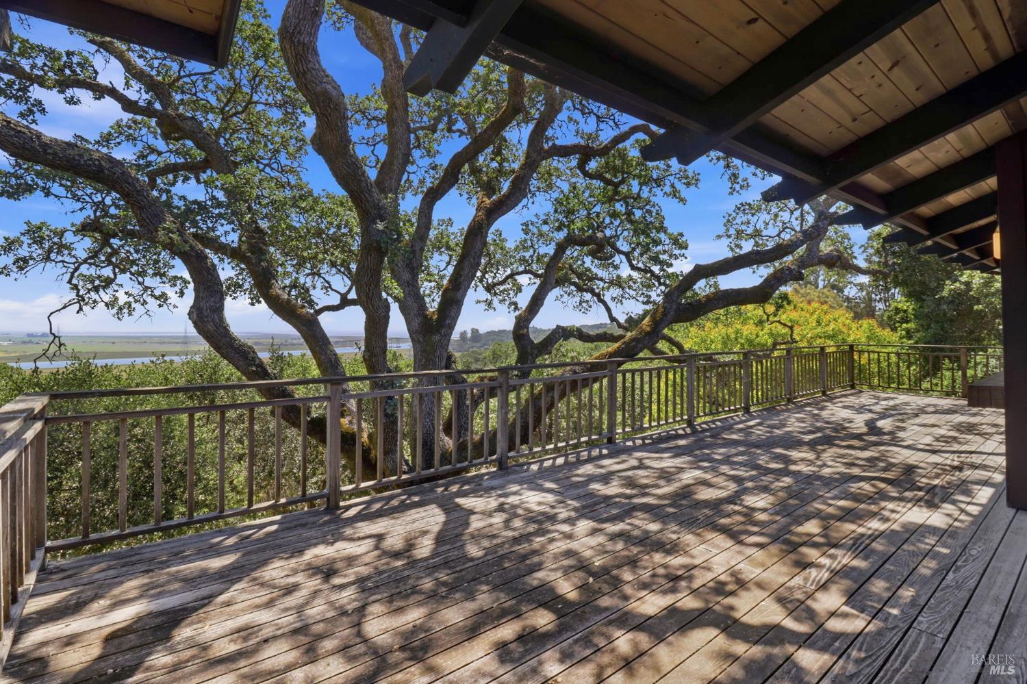 Property photo 38
