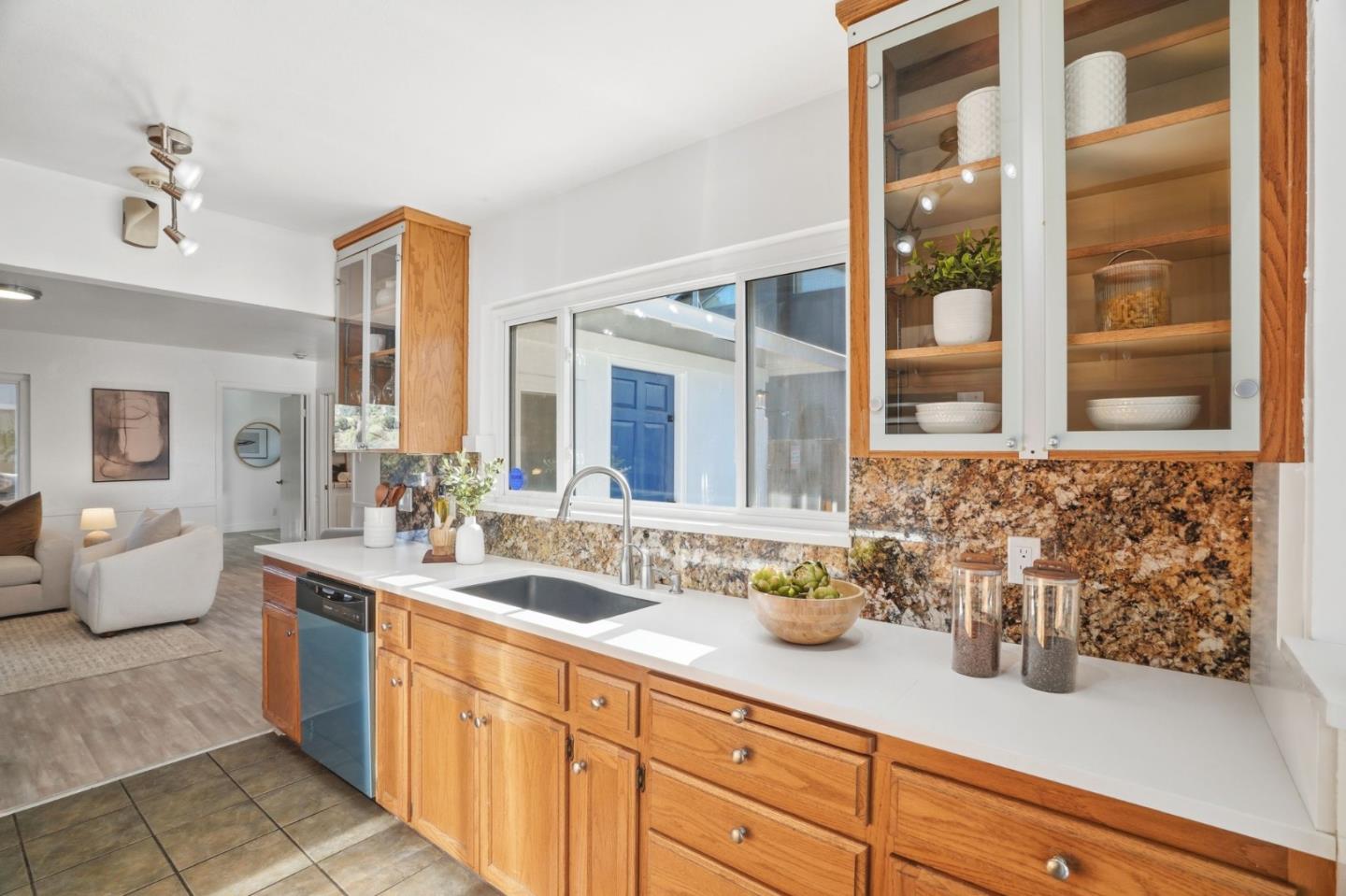 Property photo 31