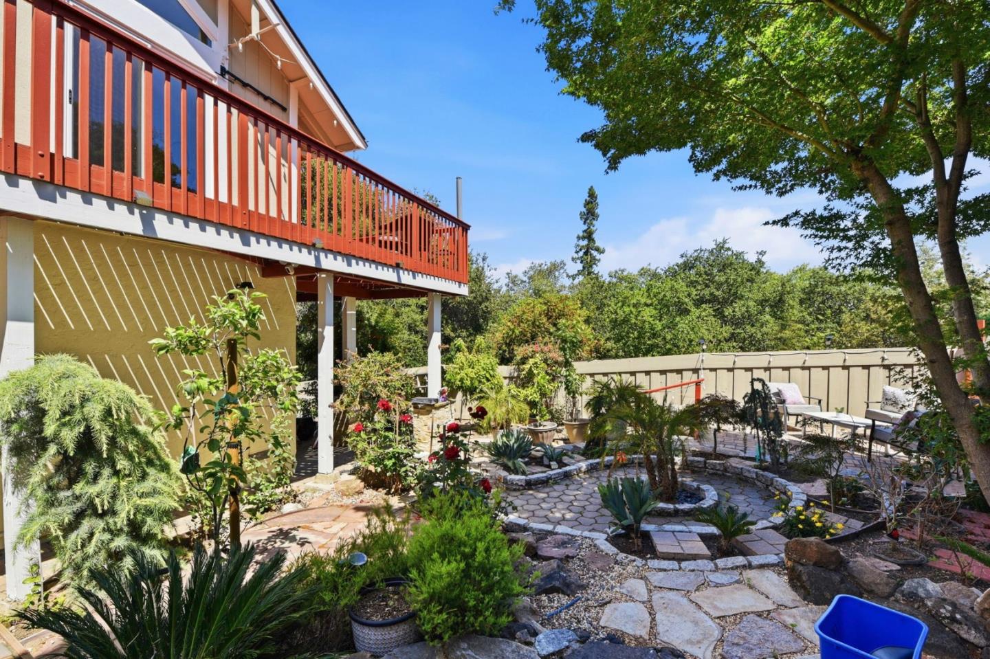 Property photo 35