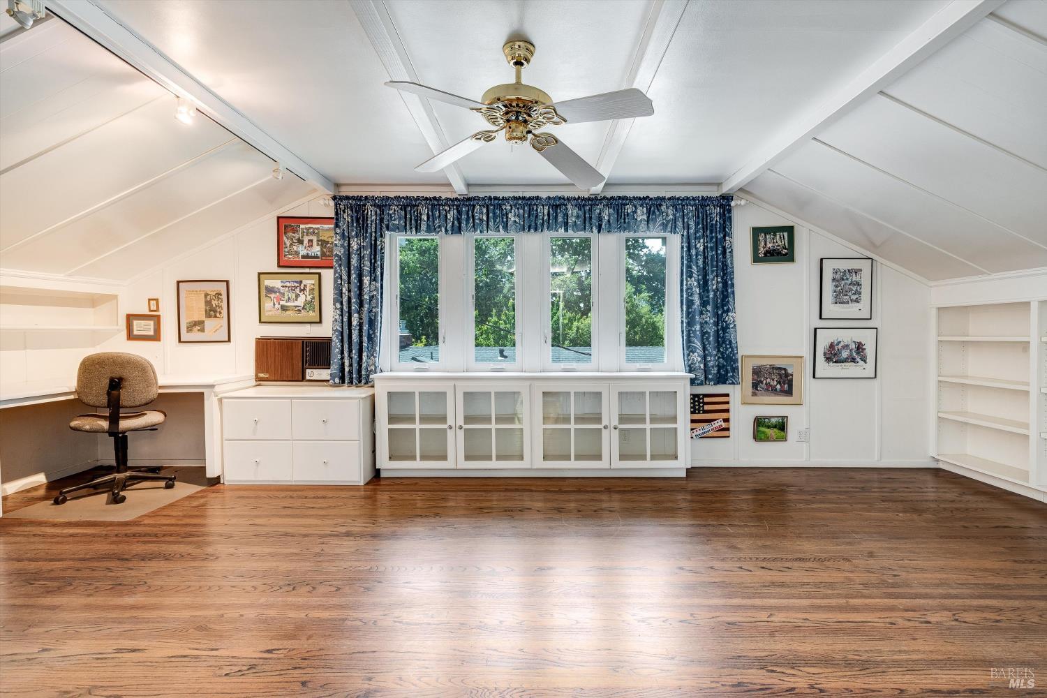 Property photo 31