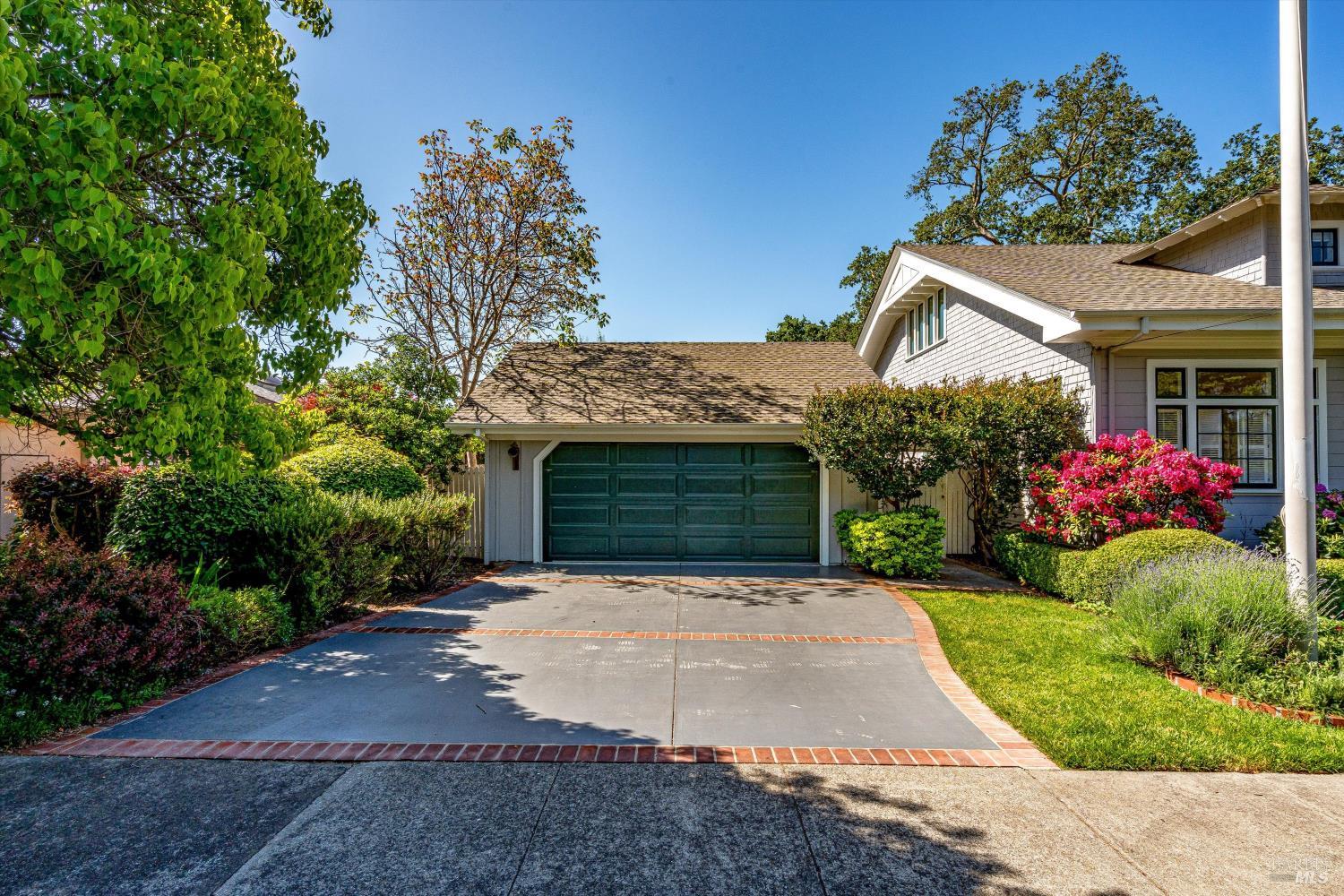 Property photo 35