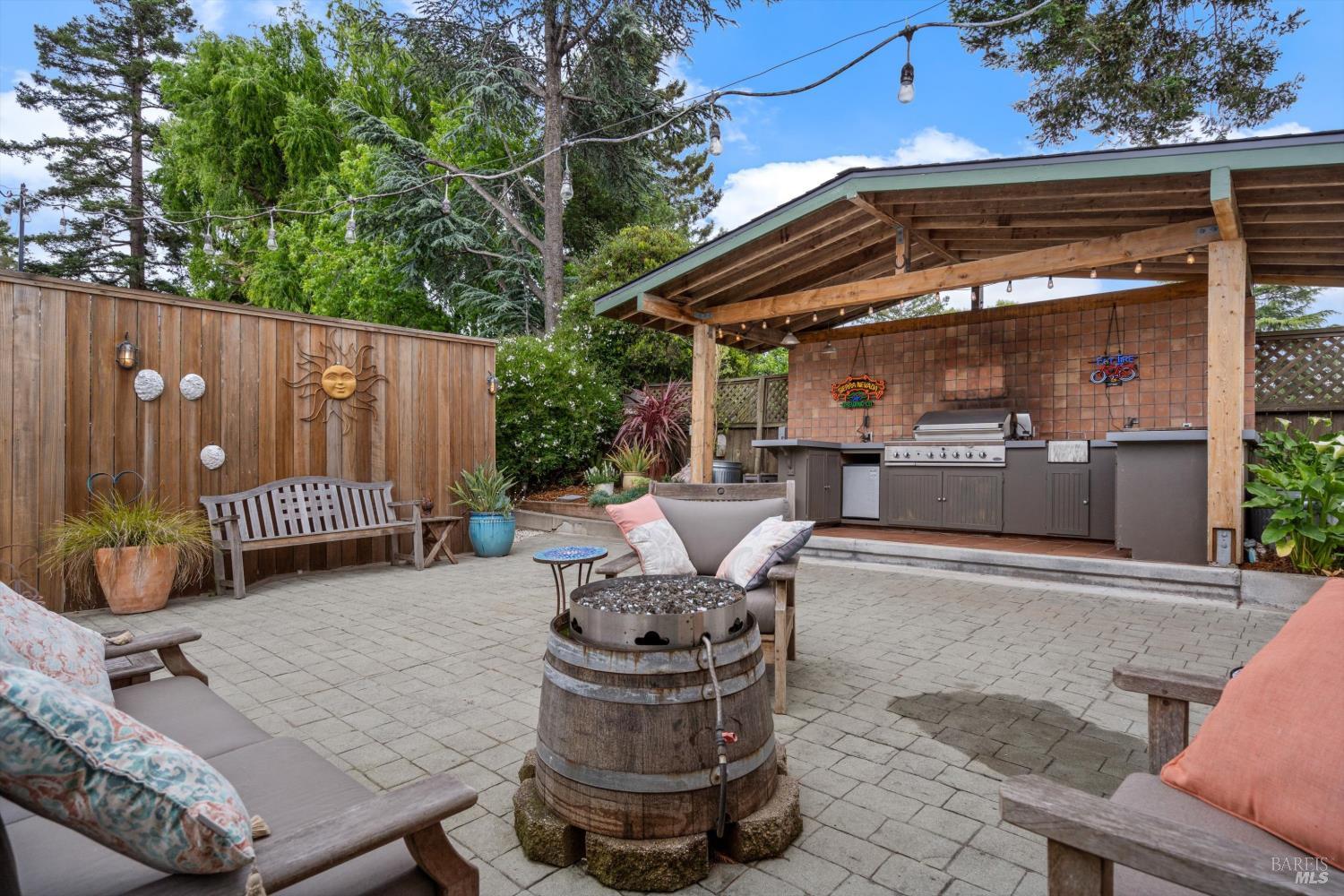 Property photo 28