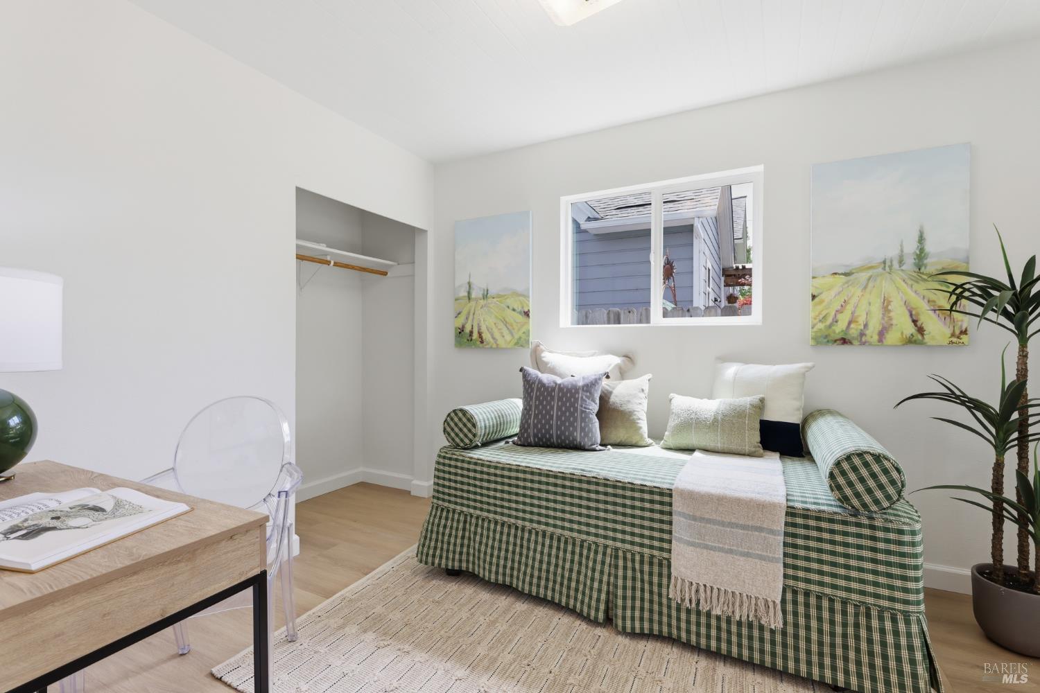 Property photo 25