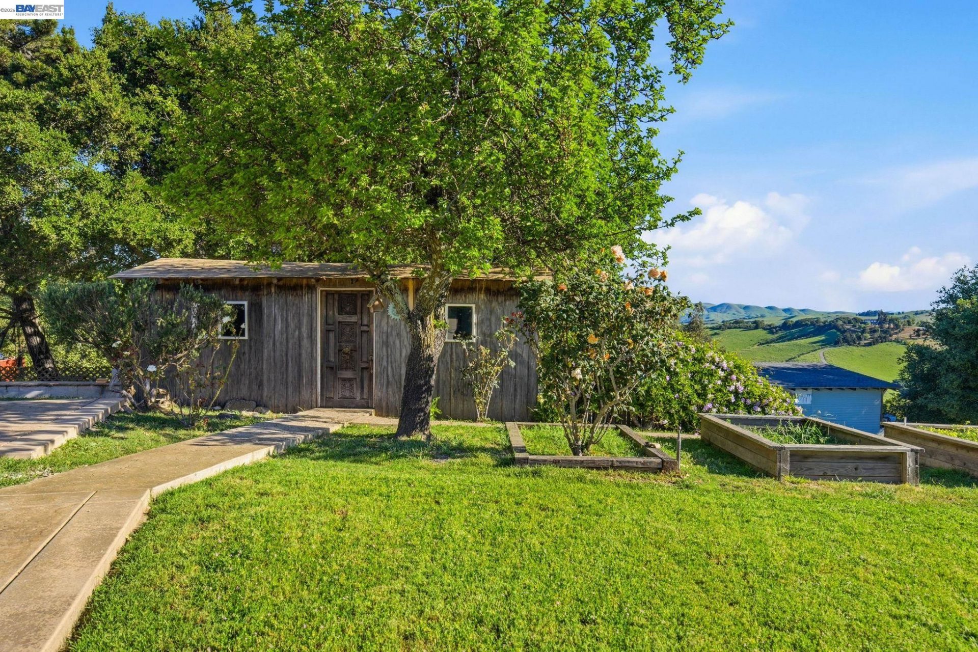 Property photo 25
