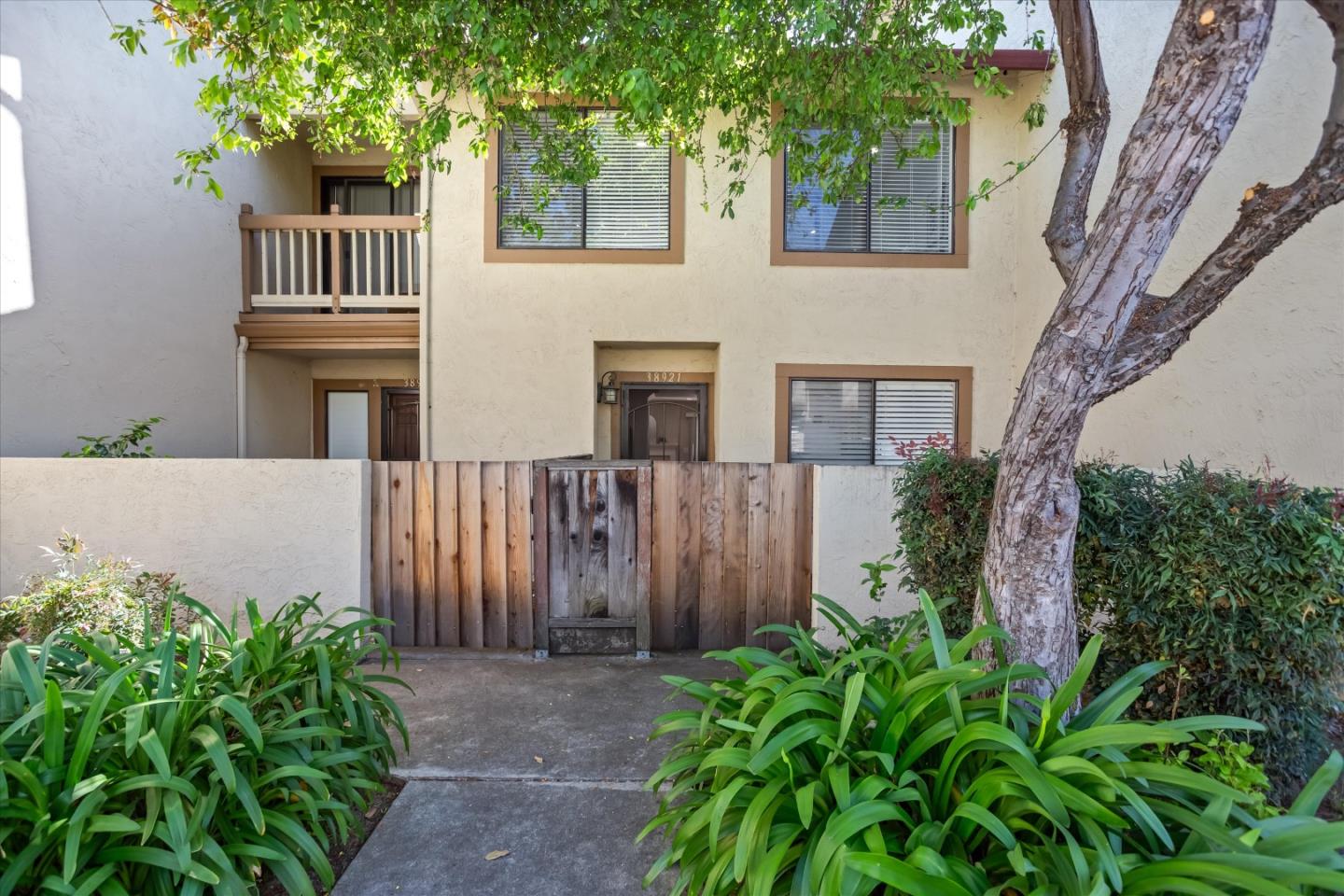 Property photo 35