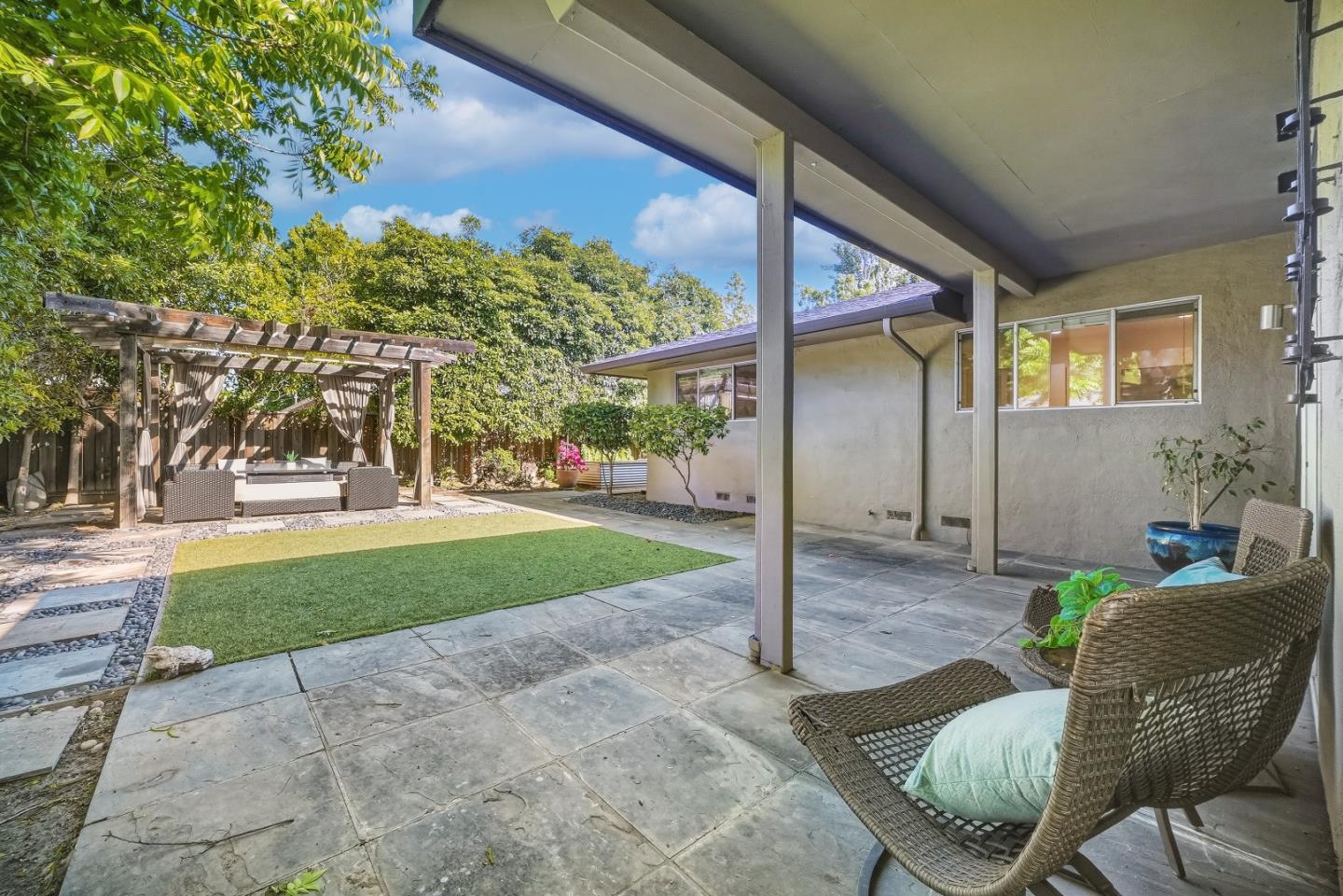 Property photo 37