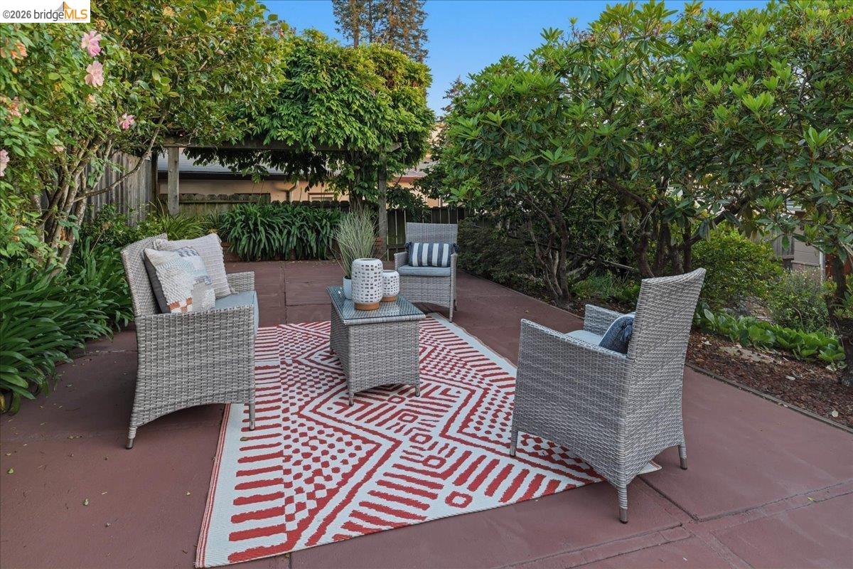 Property photo 38