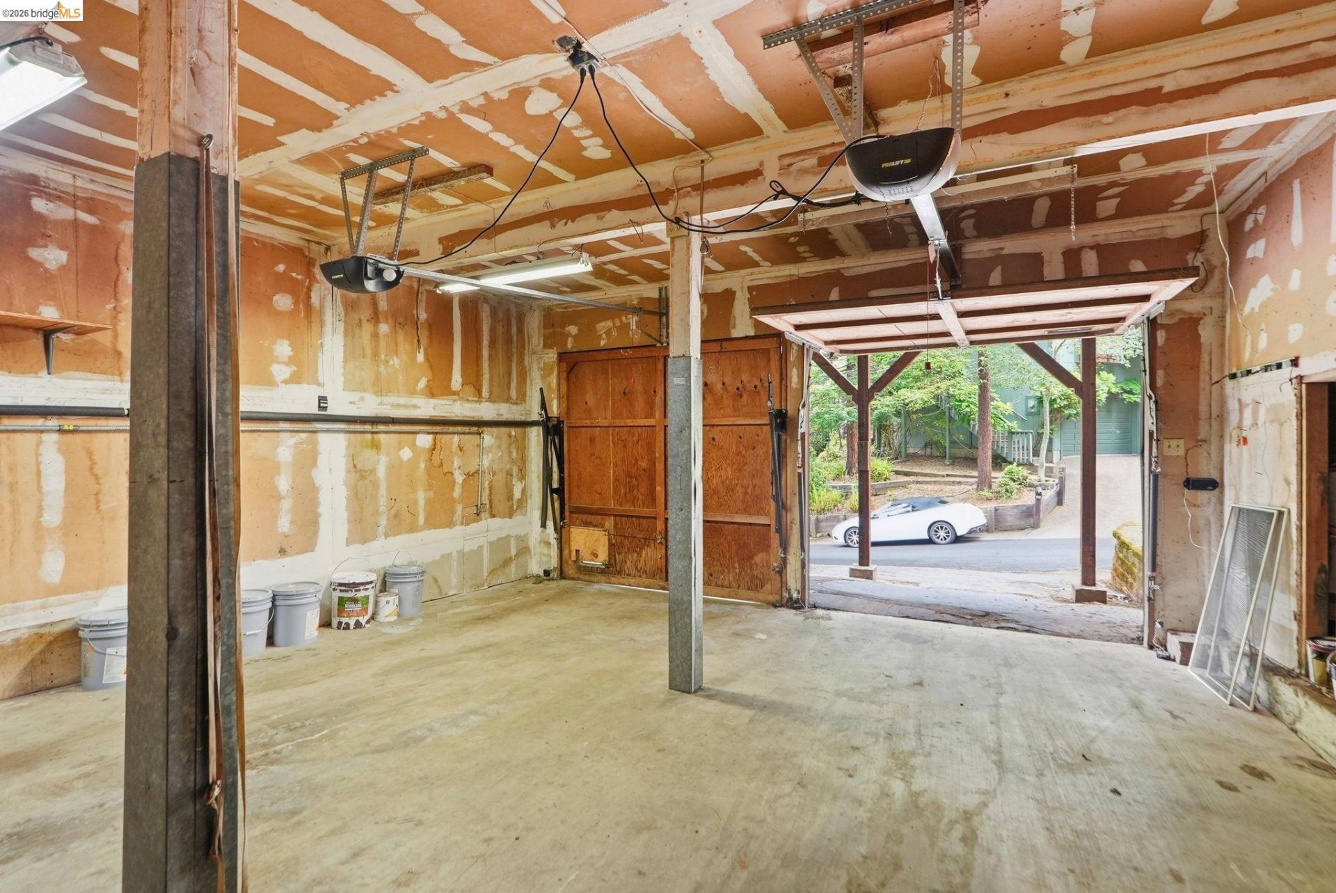Property photo 38