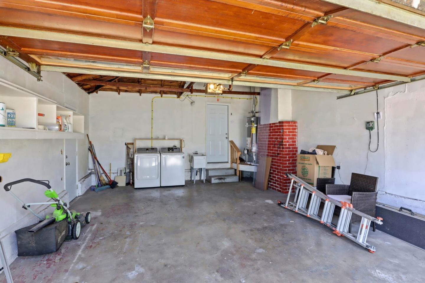 Property photo 38